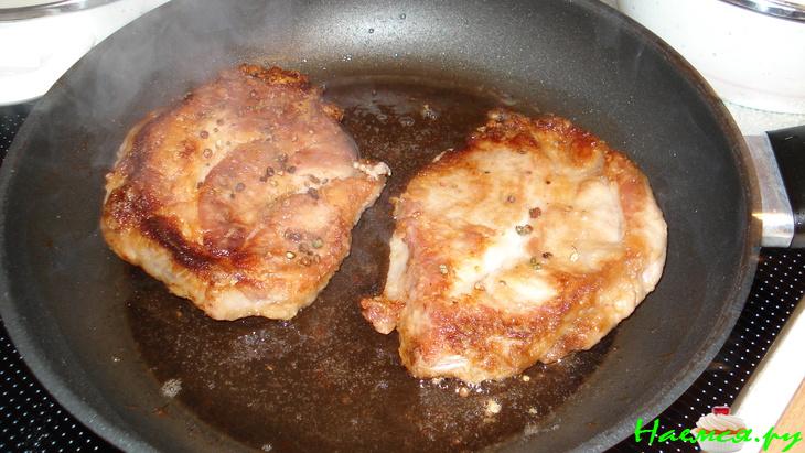 Свиной стейк с цветной капустой