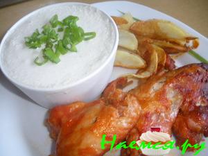 Крылышки-барбекью с соусом из Рокфора