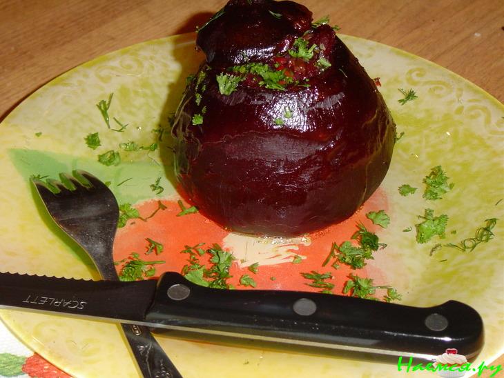 Свекла, фаршированная рисом и овощами