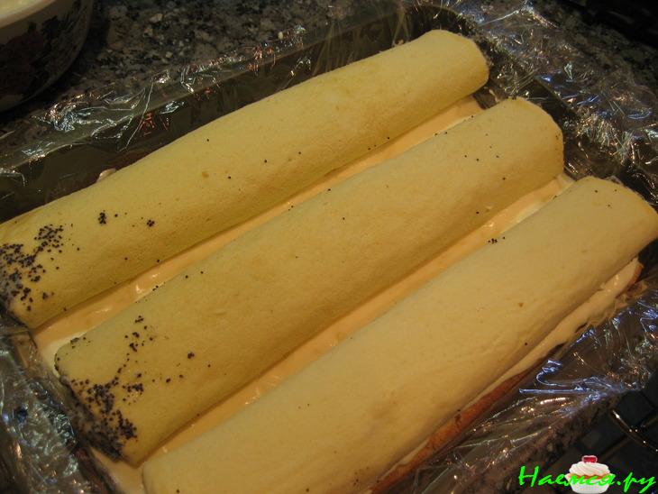 Пляцок рулетный с маком