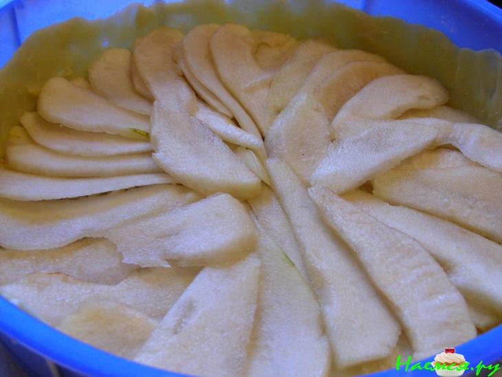 Грушевый пирог с творожной заливкой Грушевый пирог с творожной заливкой