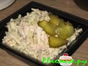 Быстрый салат из блинов