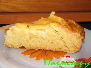 Яблочный пирог с заливкой