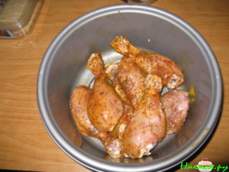 Куриные ножки со специями под соусом Куриные ножки со специями под соусом