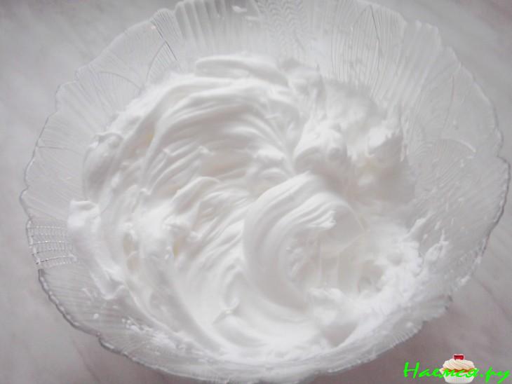 Абрикосовый пирог с творогом и посыпкой "Штрейзель" 