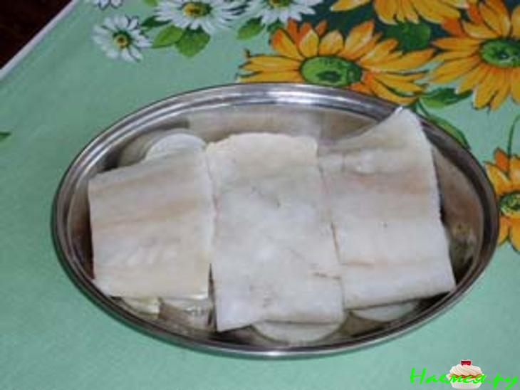 Треска с хреном и соусом Тартар