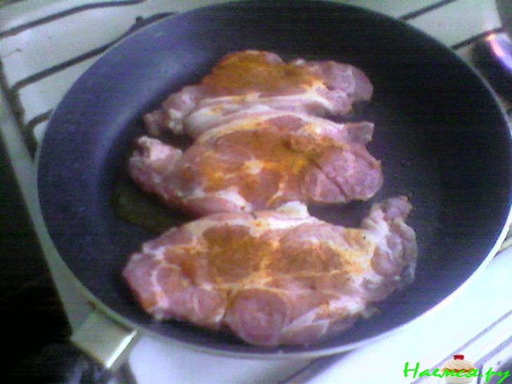 Свинья в апельсинах