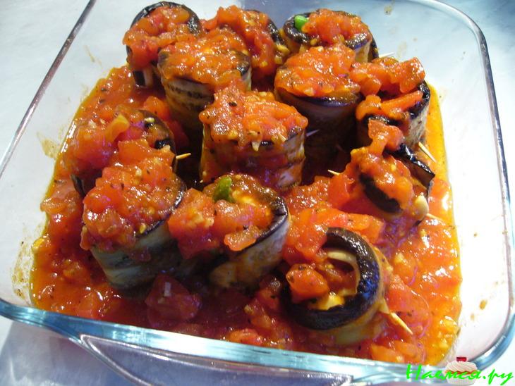 Melanzane alla parmigiana (баклажановые рулетики с моцареллой) Melanzane alla parmigiana (баклажановые рулетики с моцареллой)
