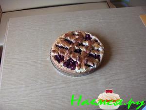 Пирог вишневый 