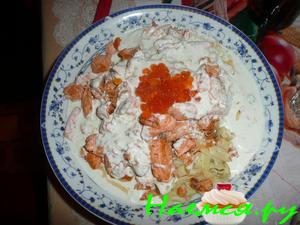 Спагетти с лососем и сырным соусом Спагетти с лососем и сырным соусом