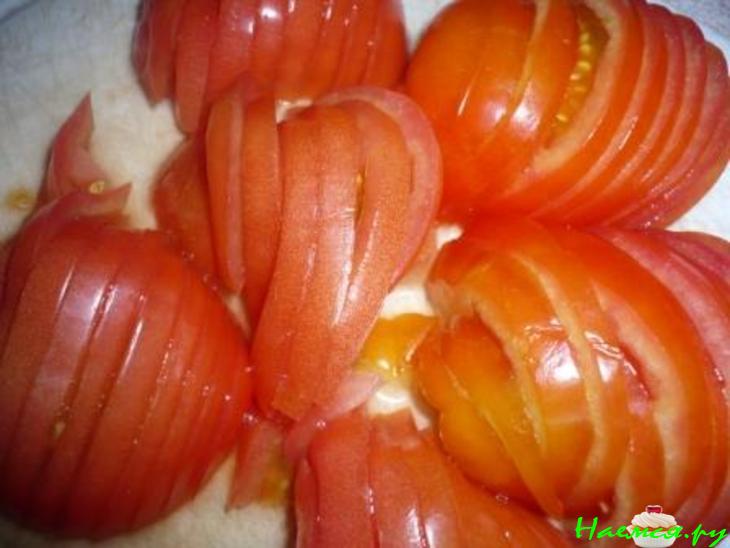 Пицца пикантная с жареными грибами