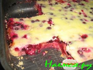 Сливовый пирог с заварной помадкой