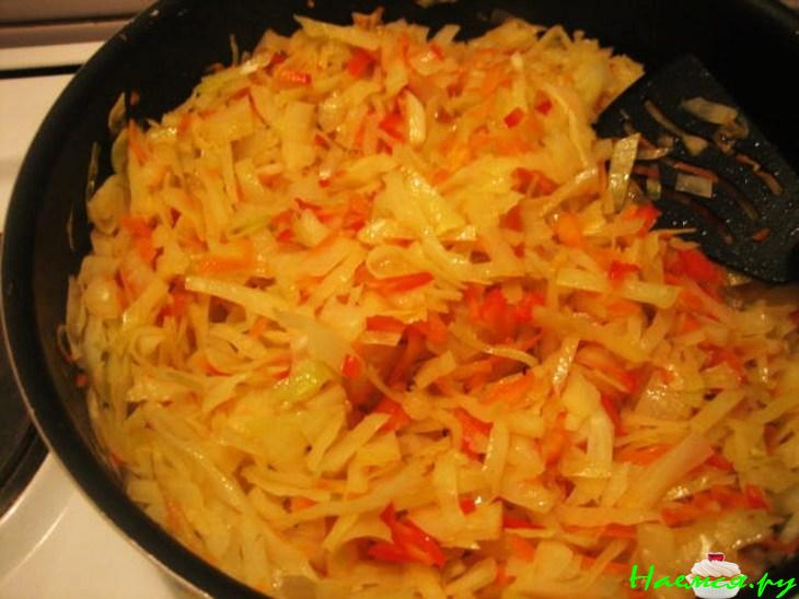 Капустный дрожжевой пирог