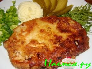 Свиные отбивные маринованные в киви