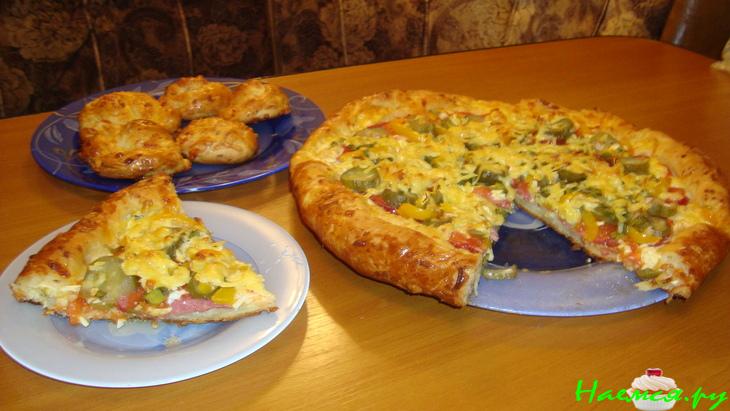 Пицца на пышном тесте "сырная при сырная"