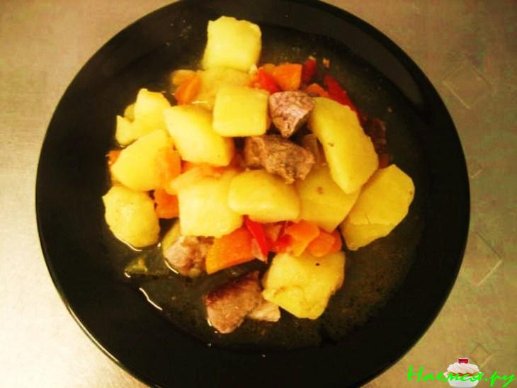 Жаркое со свининой по-домашнему