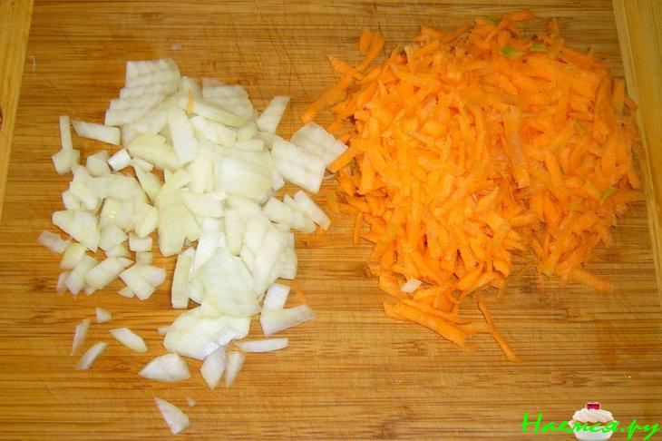 Суп-пюре с рыбой оранжевый