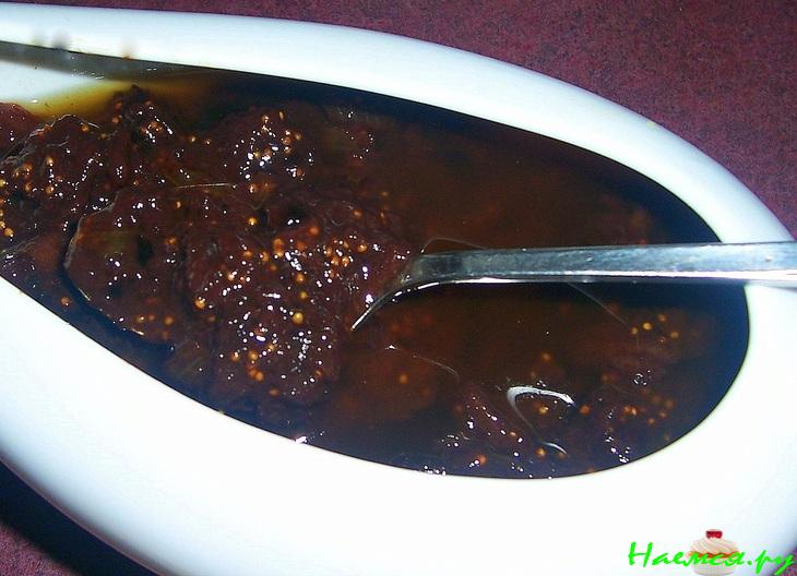 Утка под соусом из инжира Утка под соусом из инжира