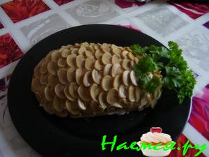 Салат куриный с маринованными грибами "Ананас" Салат куриный с маринованными грибами "Ананас"