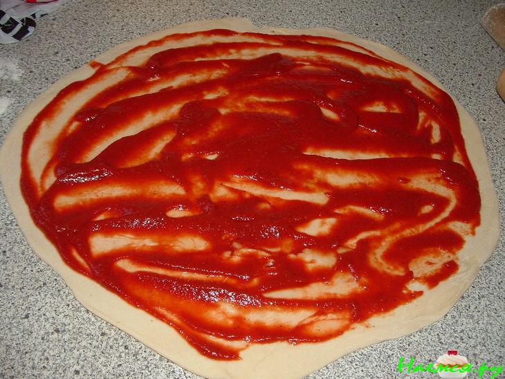 Пирог с картошкой и грибочками в томате