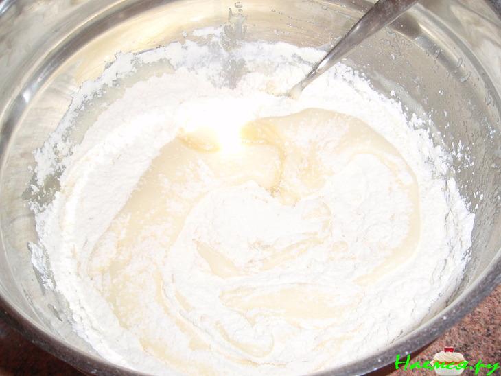 Медовый сметанник с ореховым вкусом