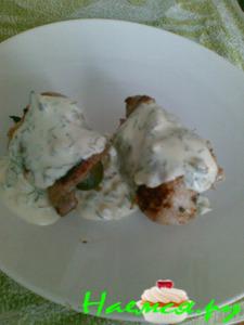 Рулетики мясные с беконом и корнишонами Рулетики мясные с беконом и корнишонами