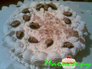 Торт "Белая ночь" с черносливом и орехами