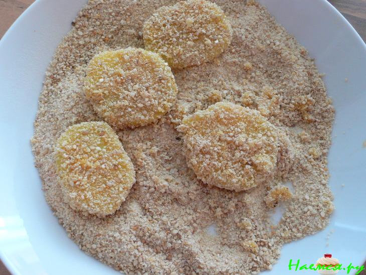 Картофель "Вкусняшка" (панированный в сухарях и пармезане) Картофель "Вкусняшка" (панированный в сухарях и пармезане)