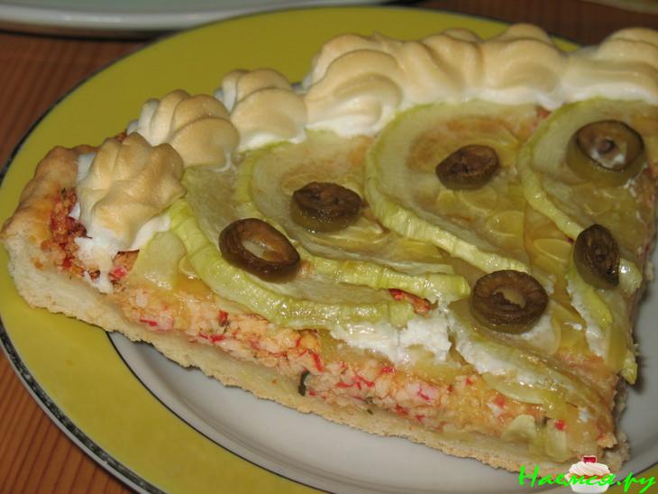 Пирог с крабовым мясом и кабачком