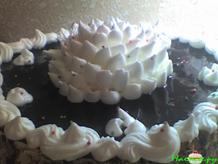 Торт "Идеал" с хризантемой