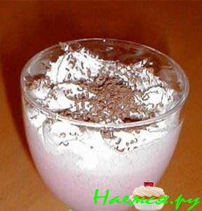 Коктейль с клубникой