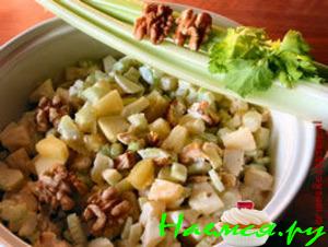 Waldorfsalade (Валдорфский салат)