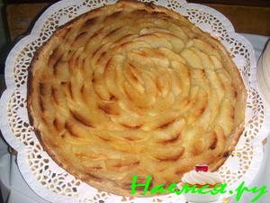 Яблочный пай с медовой глазурью