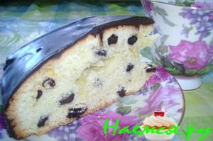 Лимонный кекс с изюмом