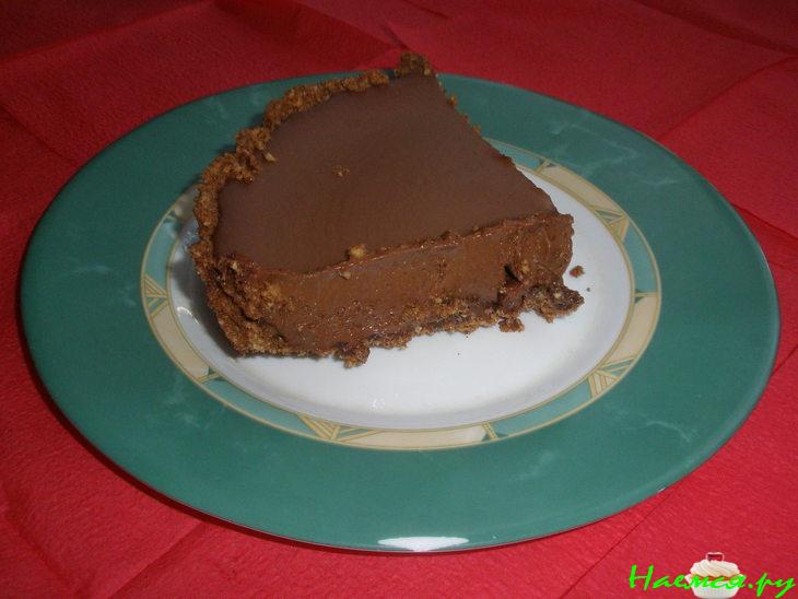 Шоколадный торт с кофейными куличиками из мороженного Шоколадный торт с кофейными куличиками из мороженного