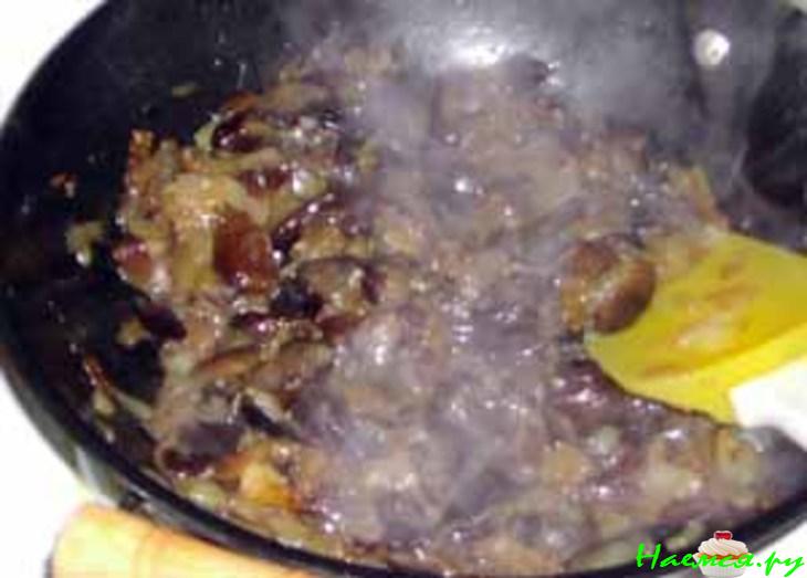 Жюльен с грибами в горшочке