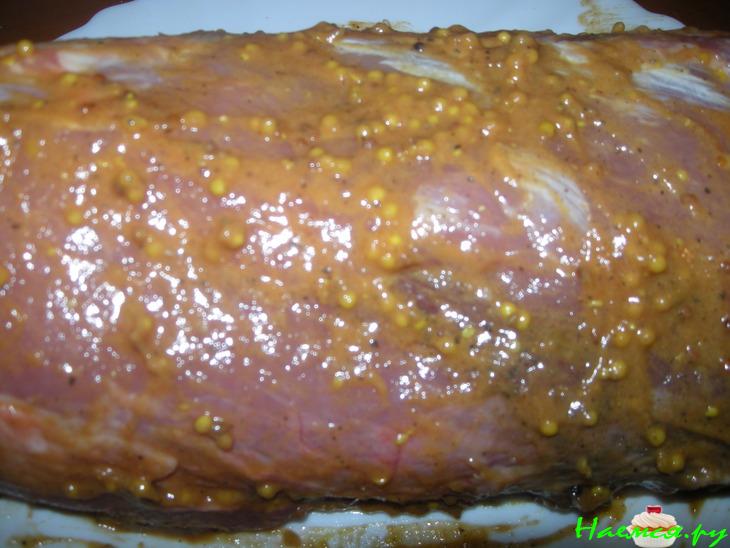 Мясо в ананасе