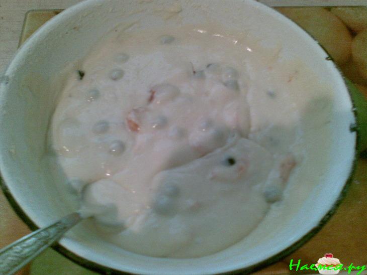 Пирог с абрикосами и ёштой под арахисовой корочкой