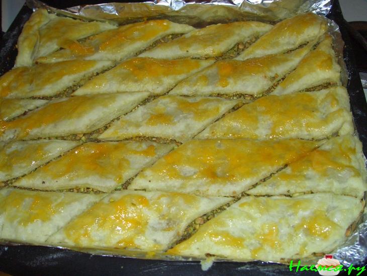 Пахлава с фисташками