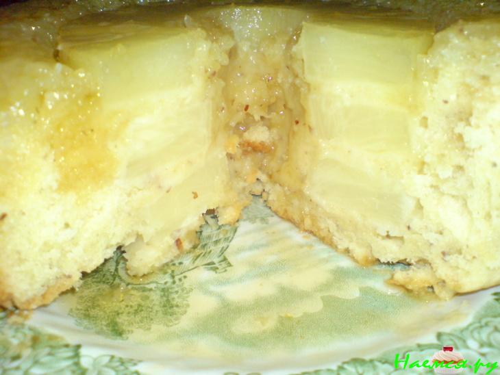 Тортики-малышки с ананасом под ананасовой карамелью Тортики-малышки с ананасом под ананасовой карамелью