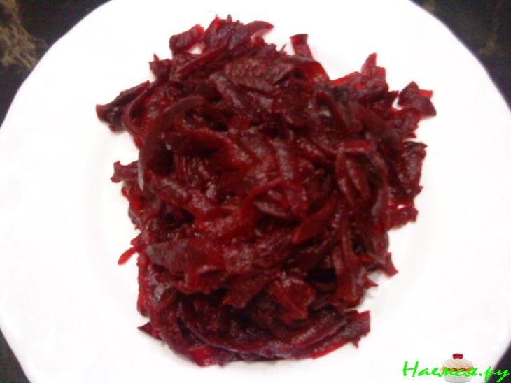 Сельдь под шубой с желатином и зеленью