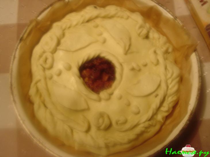 Английский мясной пирог с красной фасолью