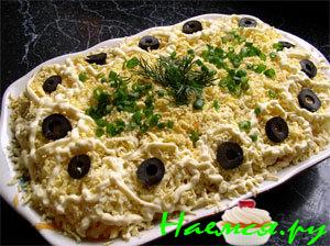 Салат "Мимоза" с лососем и сыром