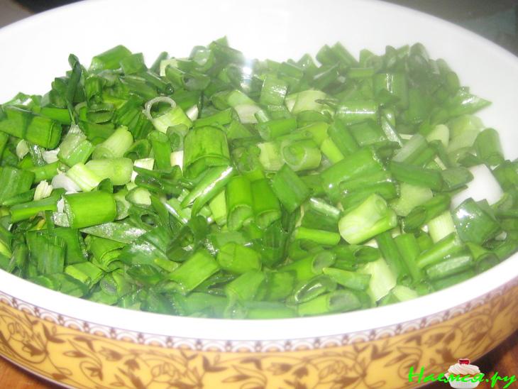 Пирог с зеленым луком