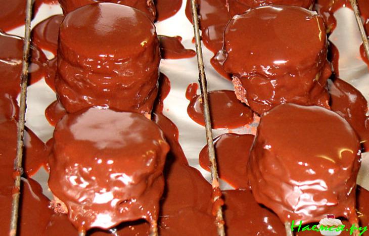 Шоколадно-вишнёвые Petit Fours (Пти Фур) Шоколадно-вишнёвые Petit Fours (Пти Фур)