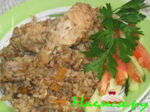 Гречневый "плов" с куриными крылышками Гречневый "плов" с куриными крылышками