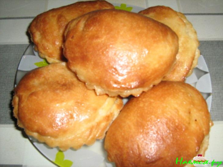 Пирожки с хурмой  