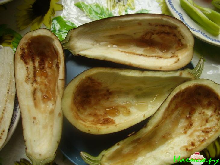 Фаршированные баклажаны (закуска)