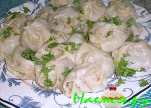 Манты с тыквой и бараниной