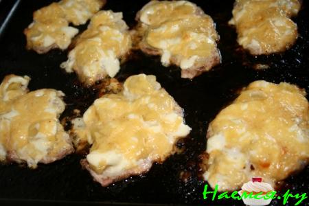 Мясо с ананасами (свинина)